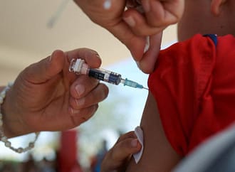 Diresa Piura intensifica vacunación contra el sarampión para proteger a la niñez