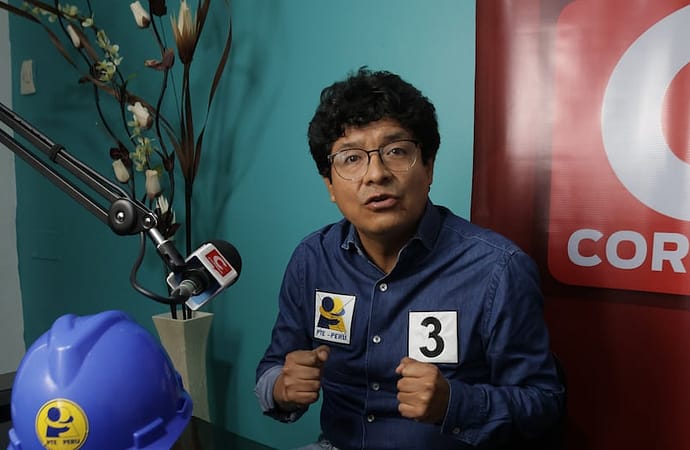 Willy Cárdenas cuestiona crisis de partidos y propone impulsar el emprendimiento en Junín